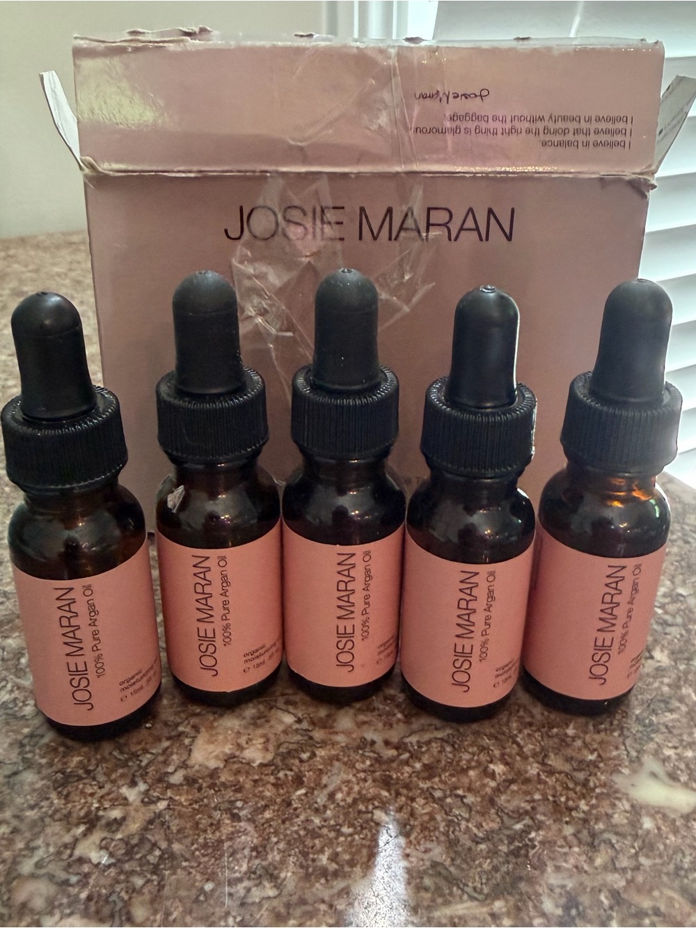 Josie Maran 100% Pure Argan Oil To Go Set